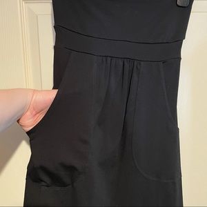 Black strapless stretch dress
